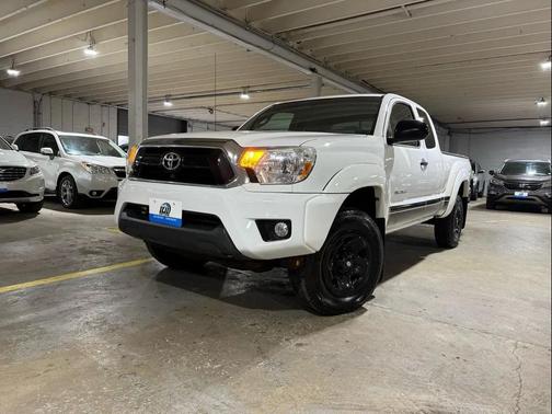 2015 Toyota Tacoma Base