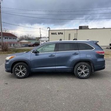 2016 Toyota Highlander XLE