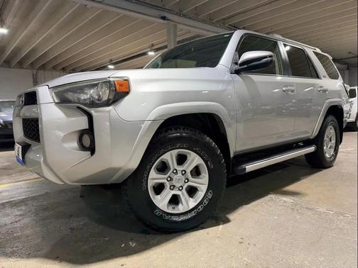 Silver 2016 Toyota 4Runner SR5