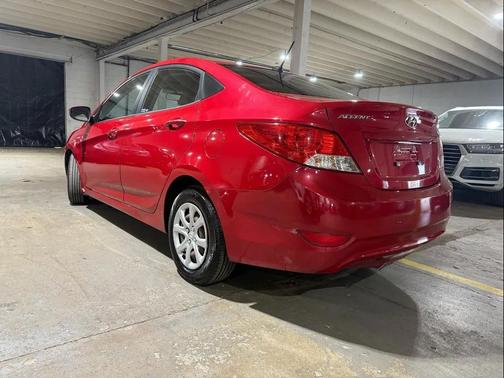 2014 Hyundai Accent GLS