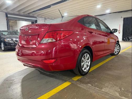 2014 Hyundai Accent GLS