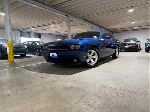 2010 Dodge Challenger SE