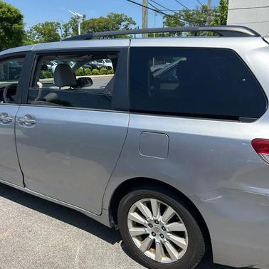 Silver Sky Metallic 2013 Toyota Sienna XLE