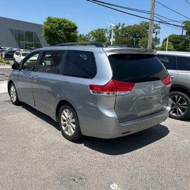 Silver Sky Metallic 2013 Toyota Sienna XLE