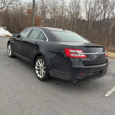 2017 Ford Taurus Limited