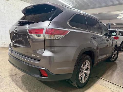 2014 Toyota Highlander XLE