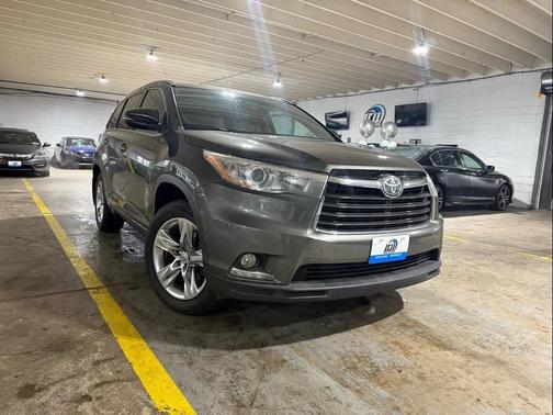 2015 Toyota Highlander Limited Platinum