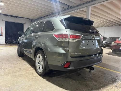 2015 Toyota Highlander Limited Platinum