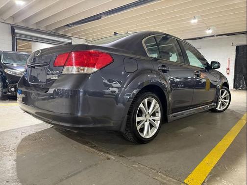 2013 Subaru Legacy Limited