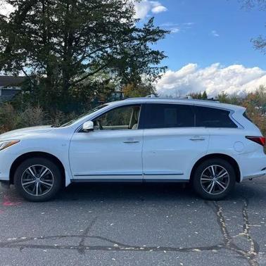 2016 INFINITI QX60 Base