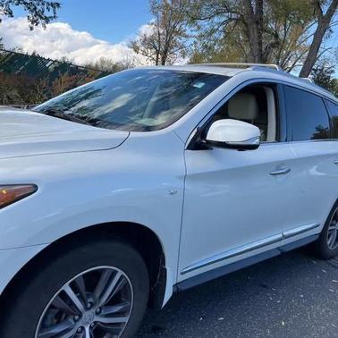 2016 INFINITI QX60 Base