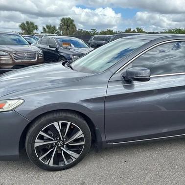 Silver 2017 Honda Accord EX-L