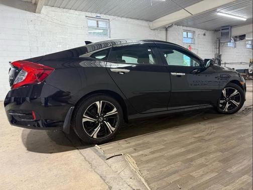 2016 Honda Civic Touring