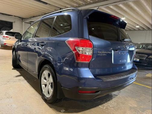 Blue 2014 Subaru Forester 2.5i Limited