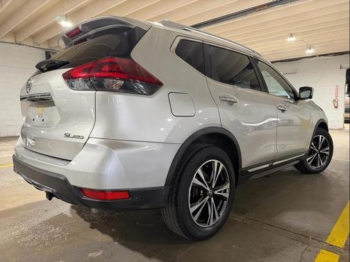 Silver 2018 Nissan Rogue SL