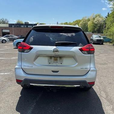 Silver 2018 Nissan Rogue SL