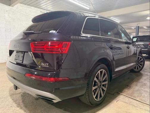 2017 Audi Q7 3.0T Premium