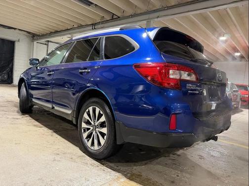 2017 Subaru Outback 3.6R Touring