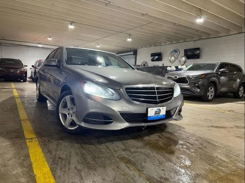 2014 Mercedes-Benz E-Class 4MATIC