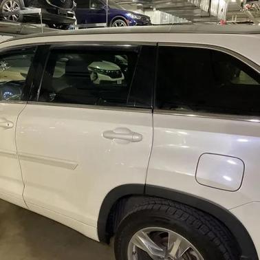 2016 Toyota Highlander Limited Platinum