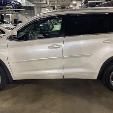 2016 Toyota Highlander Limited Platinum