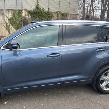 Blue 2016 Toyota Highlander Limited