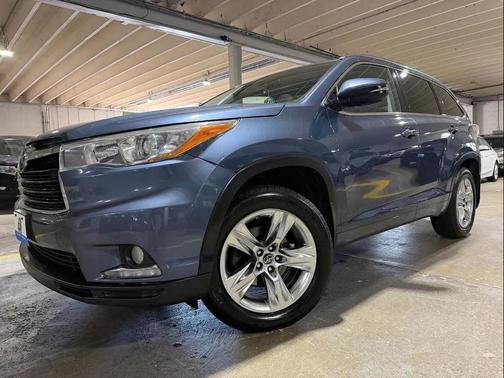 Blue 2016 Toyota Highlander Limited