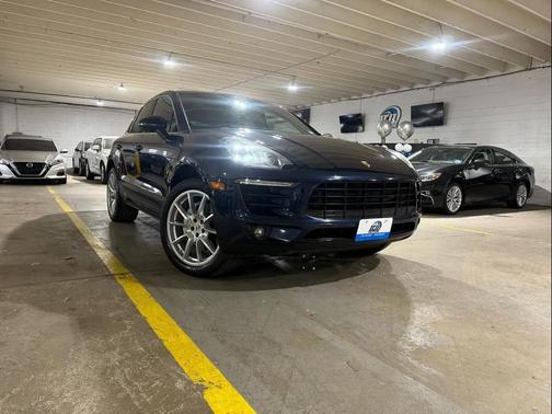 2017 Porsche Macan S