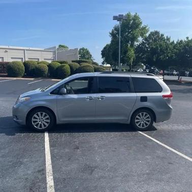 2011 Toyota Sienna Limited
