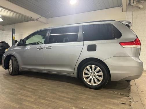 2011 Toyota Sienna Limited