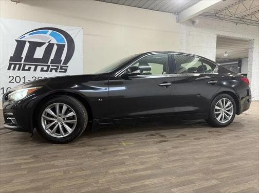 2014 INFINITI Q50 Premium