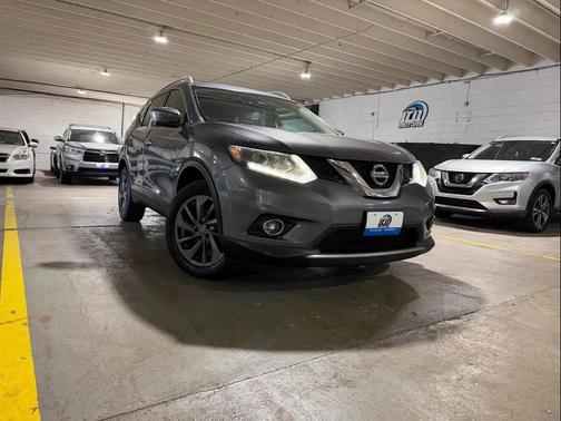 Gray 2016 Nissan Rogue SL