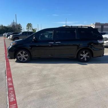 2013 Toyota Sienna SE