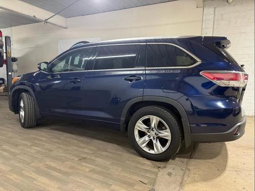 2015 Toyota Highlander Limited