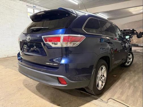 2015 Toyota Highlander Limited