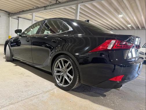 2015 Lexus IS 350 Base