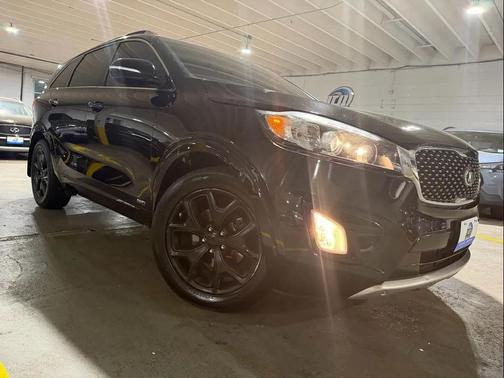 Black 2017 Kia Sorento SX