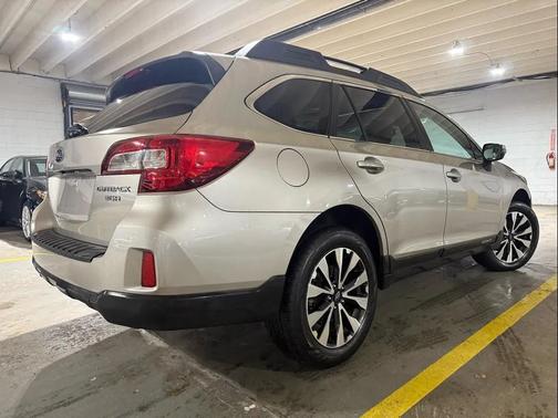 2016 Subaru Outback 3.6R Limited