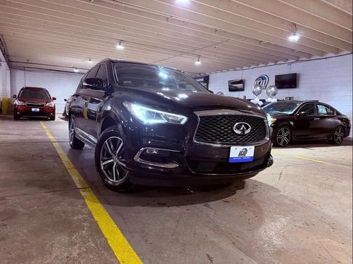2017 INFINITI QX60 Base