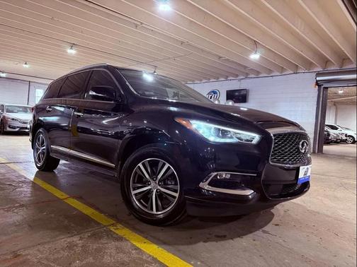 2017 INFINITI QX60 Base