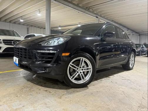 2017 Porsche Macan S
