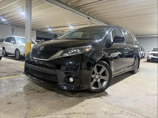 2016 Toyota Sienna SE