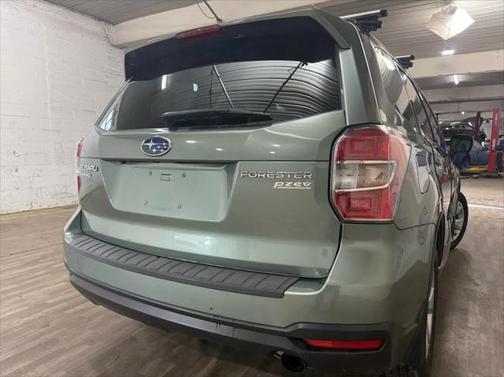 2016 Subaru Forester 2.5i Limited