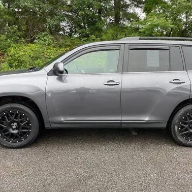 2013 Toyota Highlander SE