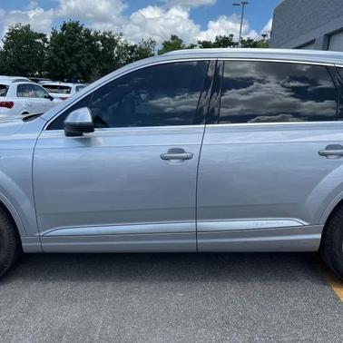2017 Audi Q7 3.0T Premium