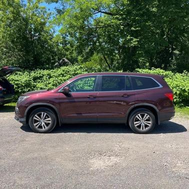 Red 2016 Honda Pilot EX-L