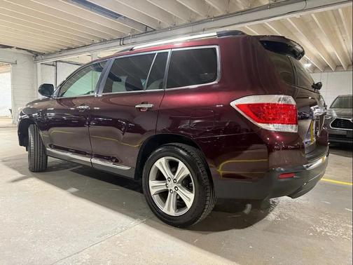 2011 Toyota Highlander Limited