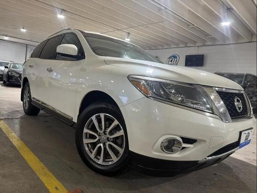 2016 Nissan Pathfinder SL