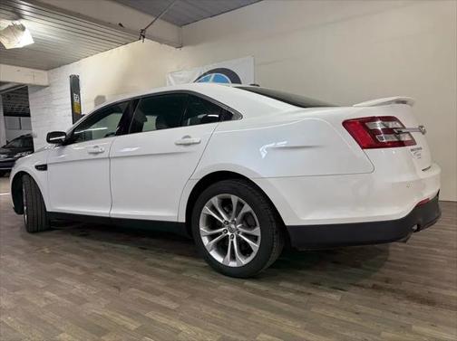 2014 Ford Taurus SHO