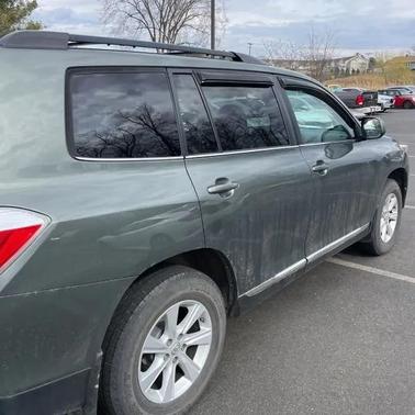 2013 Toyota Highlander SE